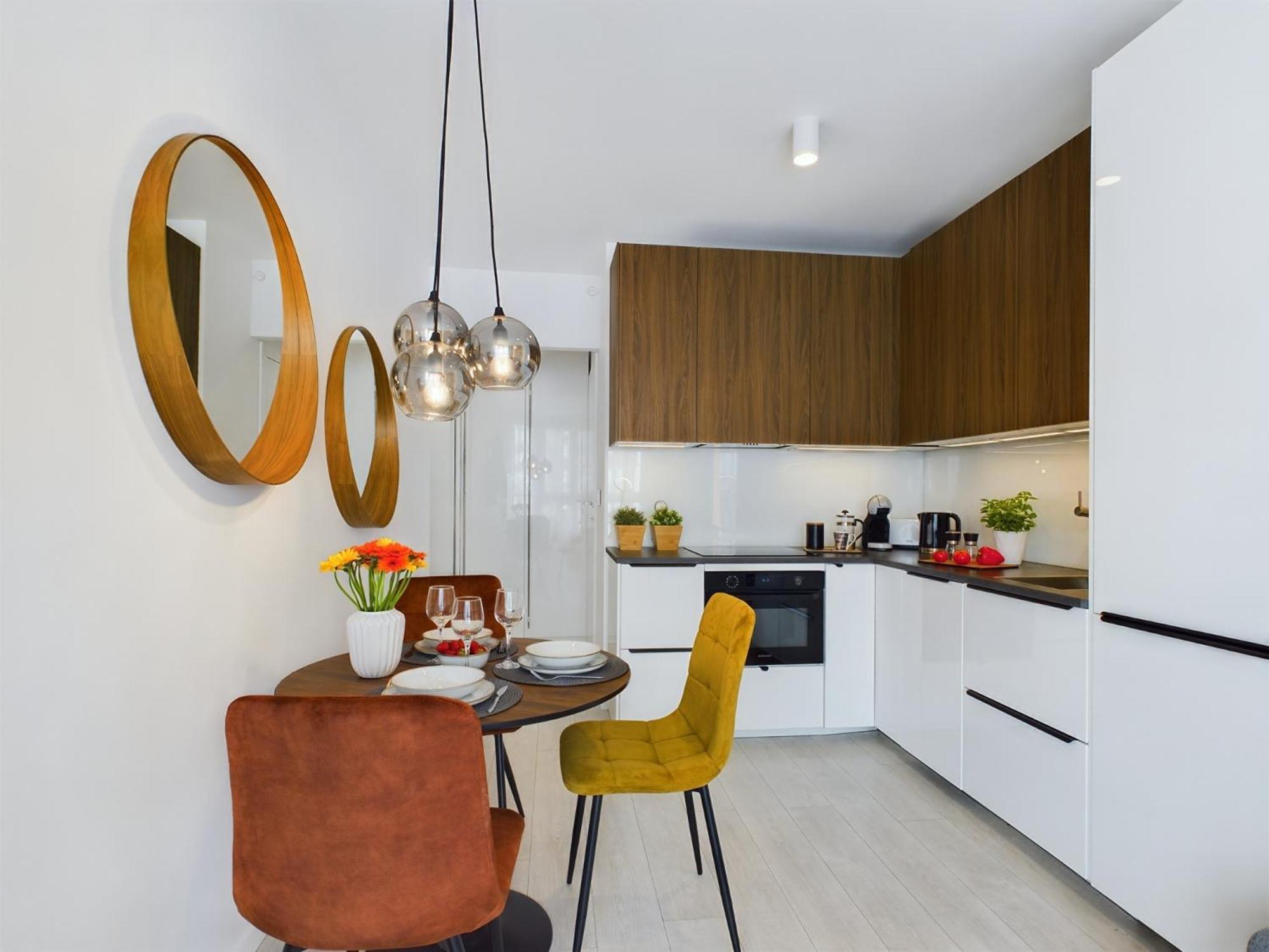 City Centre & Modern Quiet Apartment With Parking By Renters Prestige Kraków Exteriör bild
